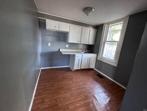 401 N Monroe St in Muncie, IN - Building Photo - Building Photo