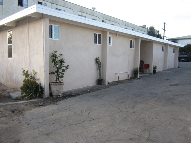 509 Hyde Park Pl in Inglewood, CA - Building Photo - Building Photo