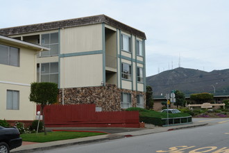 245 Willow Ave in South San Francisco, CA - Building Photo - Building Photo