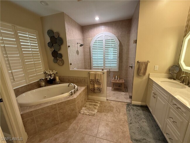 property at 121 Bonita Ct