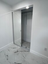 1101 SW 51st Ave in Plantation, FL - Building Photo - Building Photo