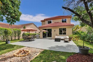 1381 Sago Ln in Weston, FL - Building Photo