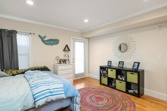1 Oswald St in Boston, MA - Building Photo - Building Photo