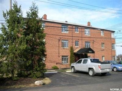 1700 Wagar in Rocky River, OH - Foto de edificio - Building Photo