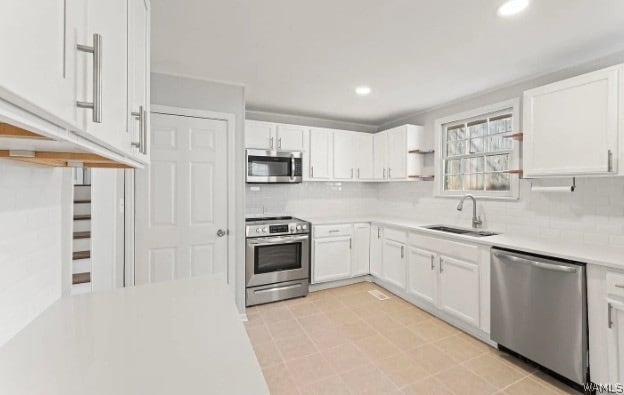 property at 1000 Jacque Cir