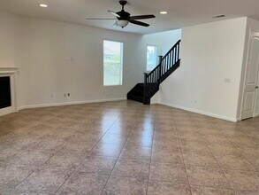 17805 Red Tail Rd in San Diego, CA - Building Photo - Building Photo