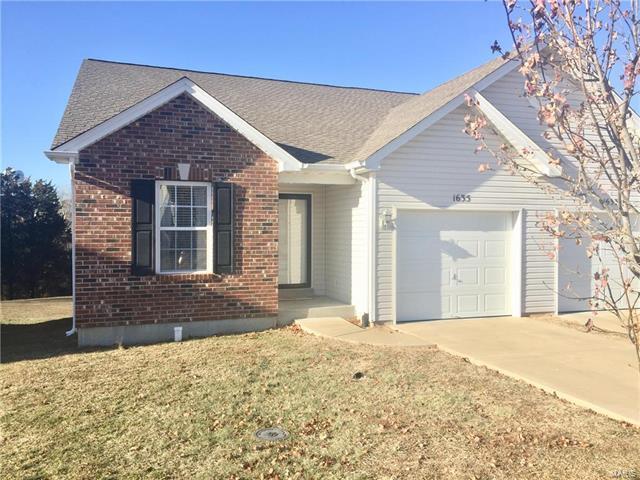 1635 Vine School Rd in Herculaneum, MO - Building Photo