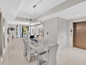 3040 N Ocean Blvd in Fort Lauderdale, FL - Building Photo - Building Photo