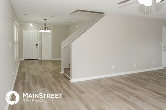 213 Farmington Dr in Harvest, AL - Foto de edificio - Building Photo