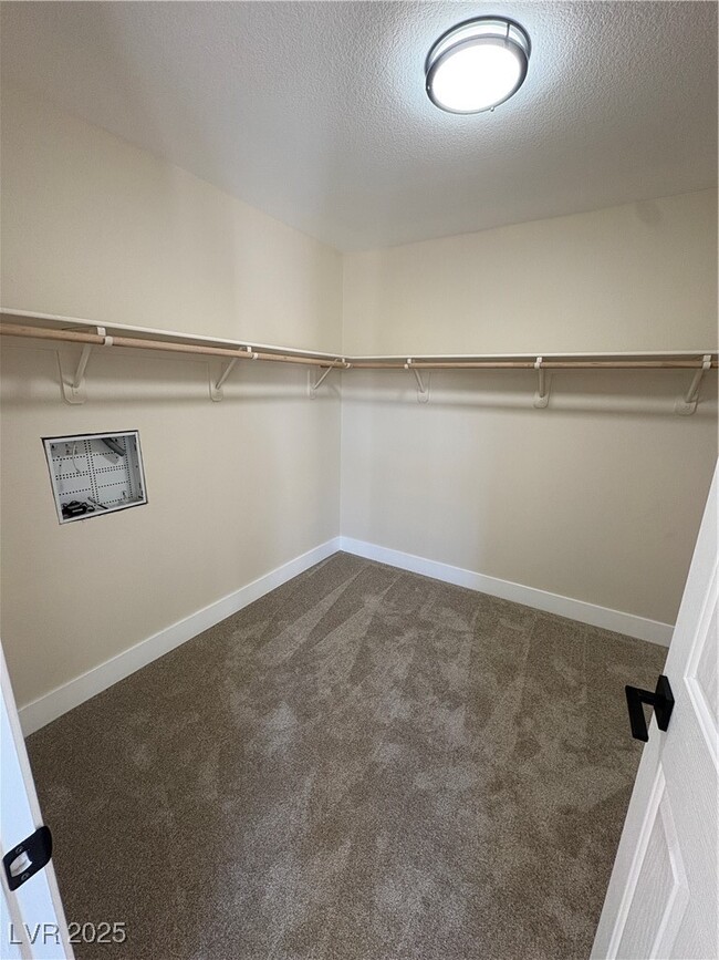 property at 2647 Hourglass Dr