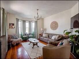 14 Carleton St, Unit 14 Carleton in Providence, RI - Building Photo