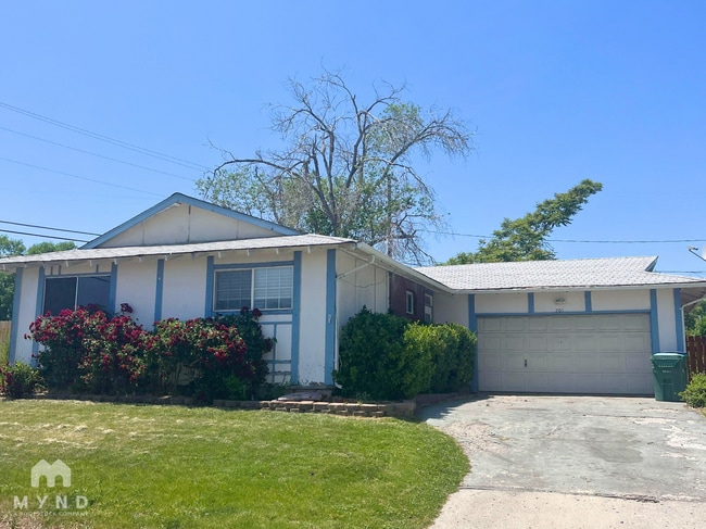 property at 701 Ibis Ln