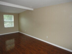 2735 41st Ave N in St. Petersburg, FL - Building Photo - Building Photo