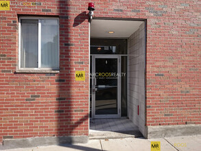 360 Market St, Unit B4 in Boston, MA - Building Photo - Building Photo