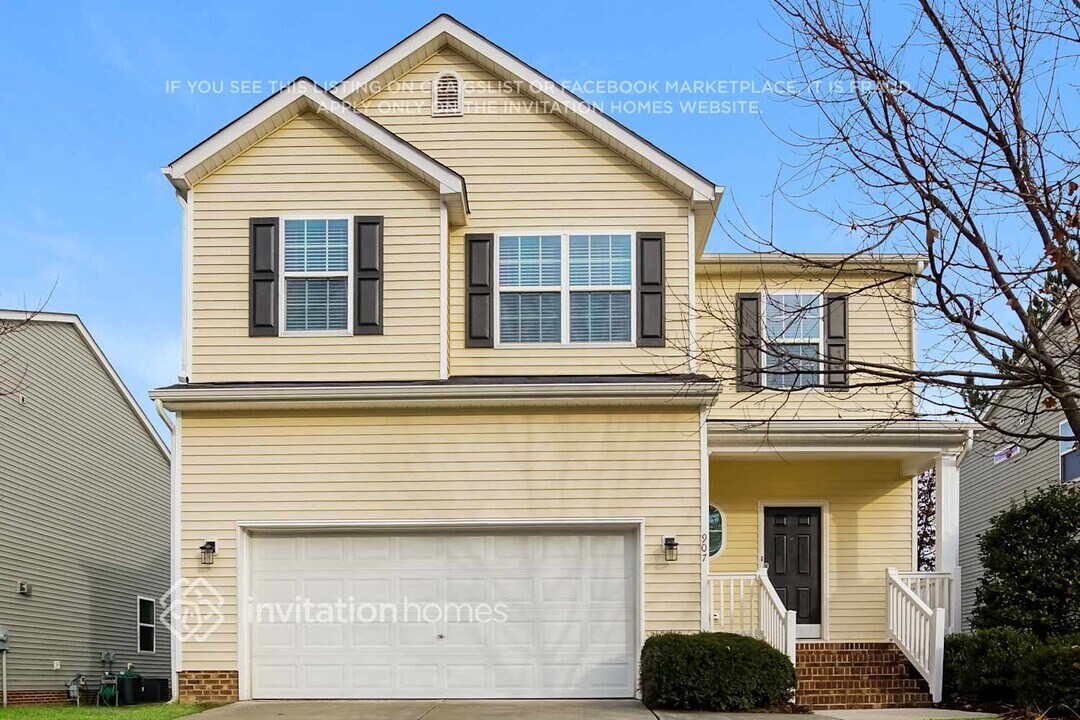 907 Ballast Dr in Knightdale, NC - Building Photo