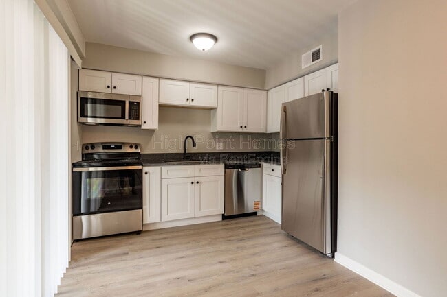 400 Gallery Ln in Chattanooga, TN - Building Photo - Building Photo