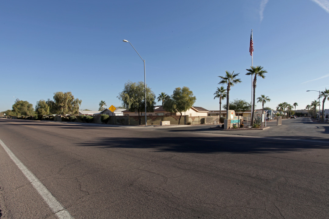 Fairways Mobil Home Park in Casa Grande, AZ - Building Photo