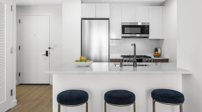 Stella in New Rochelle, NY - Building Photo - Building Photo