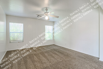 12513 W Paradise Dr in El Mirage, AZ - Building Photo - Building Photo