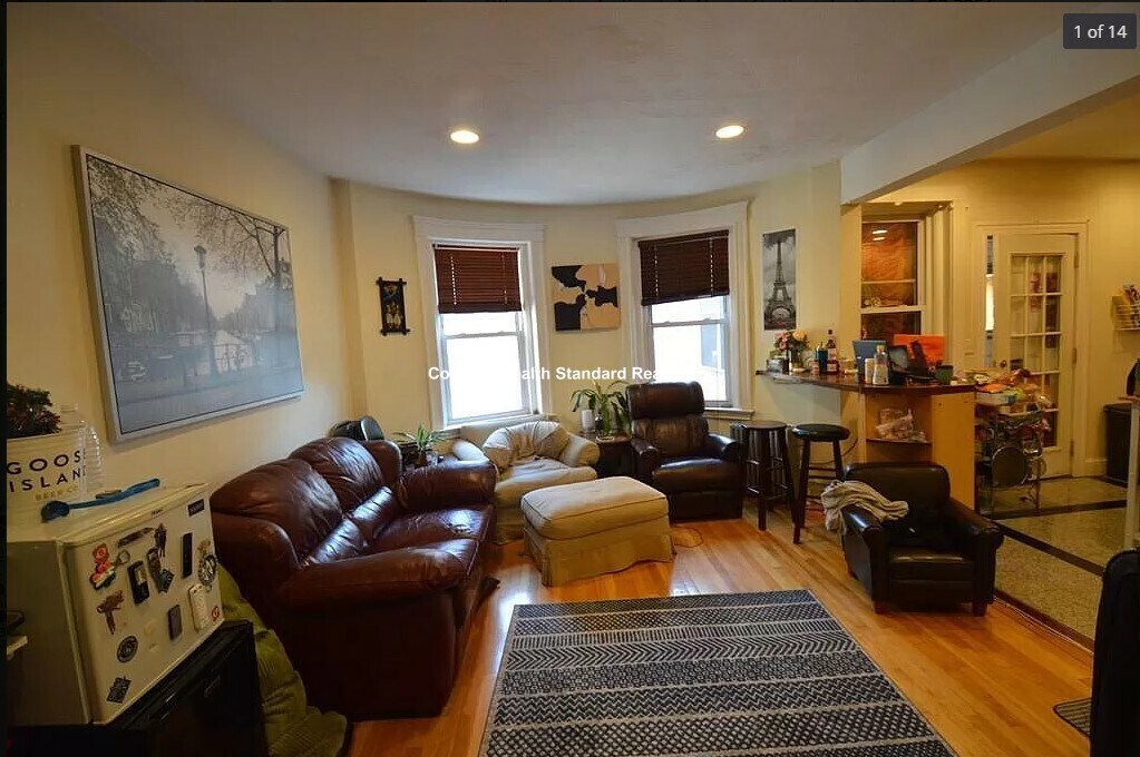 69 Babcock St in Brookline, MA - Building Photo