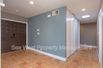 7128 Almaden Ln in Carlsbad, CA - Building Photo - Building Photo