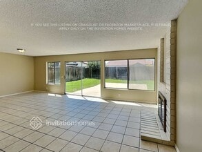 11951 Sugar Creek Ct in Moreno Valley, CA - Foto de edificio - Building Photo