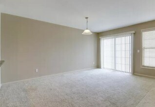 3446 Stoneway Ct in Champaign, IL - Building Photo - Building Photo