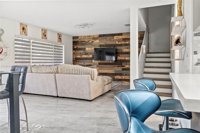 3464 NW 99th Way in Coral Springs, FL - Building Photo - Building Photo