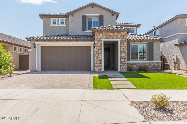 property at 25584 S 230th St