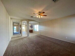 209 Katy B Ln in Bastrop, TX - Building Photo - Building Photo