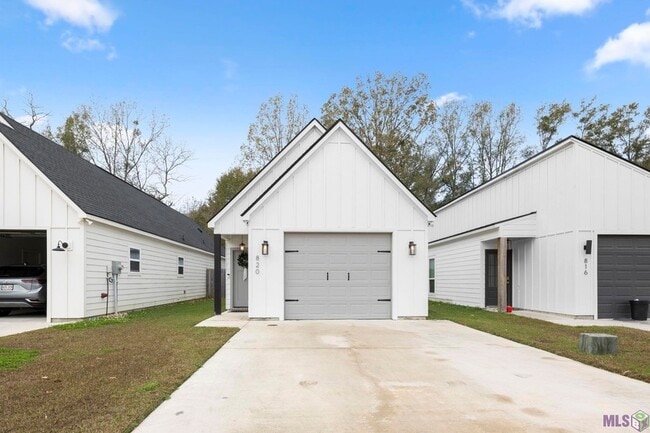 820 S Audubon Pl Ave in Gonzales, LA - Building Photo - Building Photo