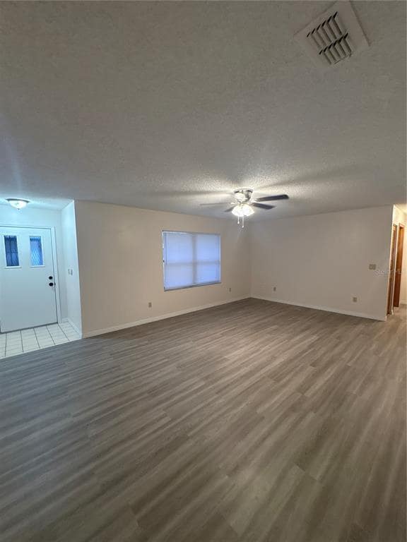 2870 SW 143 Place Rd in Ocala, FL - Building Photo - Building Photo