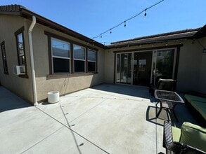 3949 Kilbern Way in San Luis Obispo, CA - Building Photo - Building Photo
