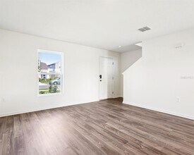 673 Hillview Lp in Haines City, FL - Building Photo - Building Photo