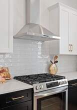 2006 St John St in Charlotte, NC - Building Photo - Building Photo