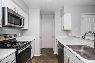 Slate Dallas in Dallas, TX - Building Photo - Building Photo