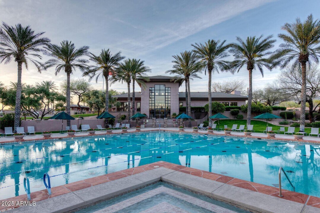 11923 E Terra Dr in Scottsdale, AZ - Building Photo