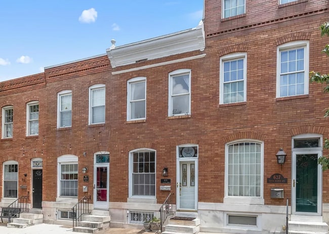 property at 635 S Decker Ave