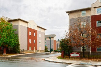Riverview Collegiate Housing in Rochester, NY - Building Photo - Building Photo