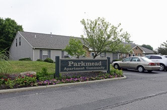 Parkmead Apartments in Grove City, OH - Building Photo - Building Photo