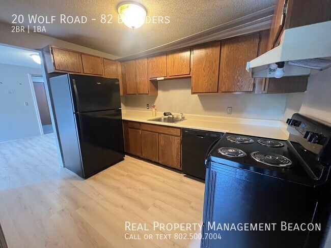20 Wolf Rd in Lebanon, NH - Building Photo - Building Photo