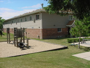 Parkview Housing in Park Rapids, MN - Foto de edificio - Building Photo