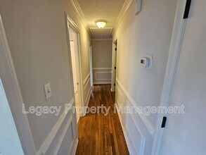 3700 Miller Dr in Greensboro, NC - Building Photo - Building Photo