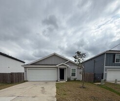 89 Rd 51026 in Cleveland, TX - Building Photo