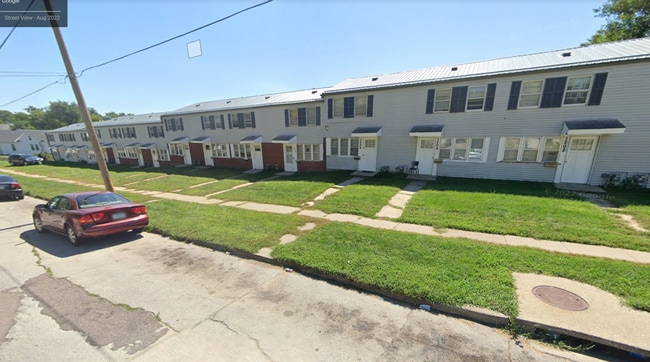 property at 1208 26th St