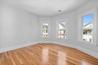 67 Romsey St in Boston, MA - Building Photo - Building Photo