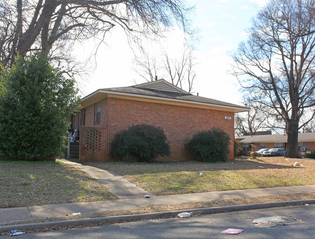 Kenmarc Apartments in Birmingham, AL - Foto de edificio - Building Photo