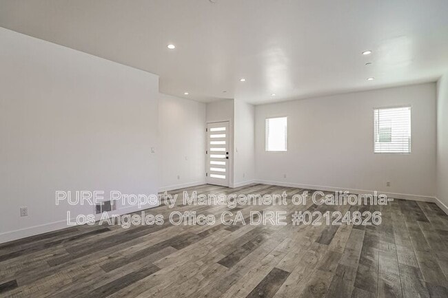 1342 N Kenmore Ave in Los Angeles, CA - Building Photo - Building Photo