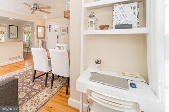 1334 Bayliss Dr in Alexandria, VA - Building Photo - Building Photo