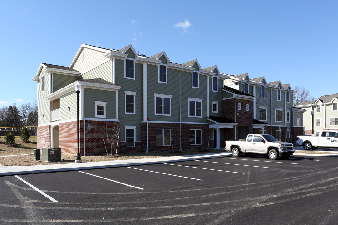 Brunswick Farms Apartments in Mountville, PA - Building Photo